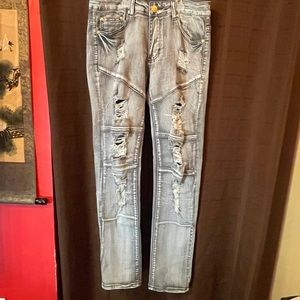 Distressed ultra slim skinny Jeans